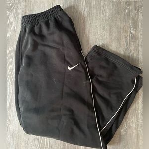 90’s VINTAGE RARE NIKE BASKETBALL SWEATPANTS